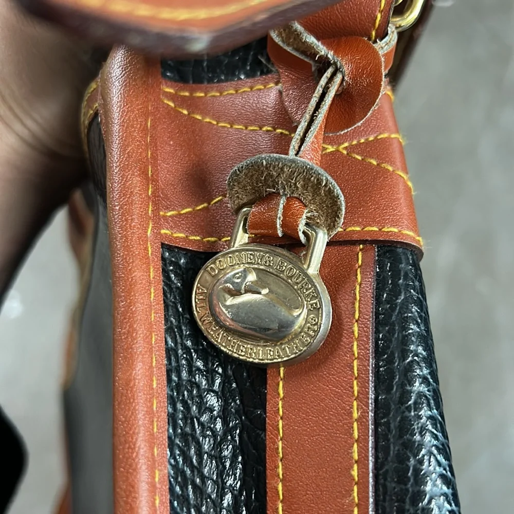 Dooney & Bourke vintage all weather leather briefcase messenger bag